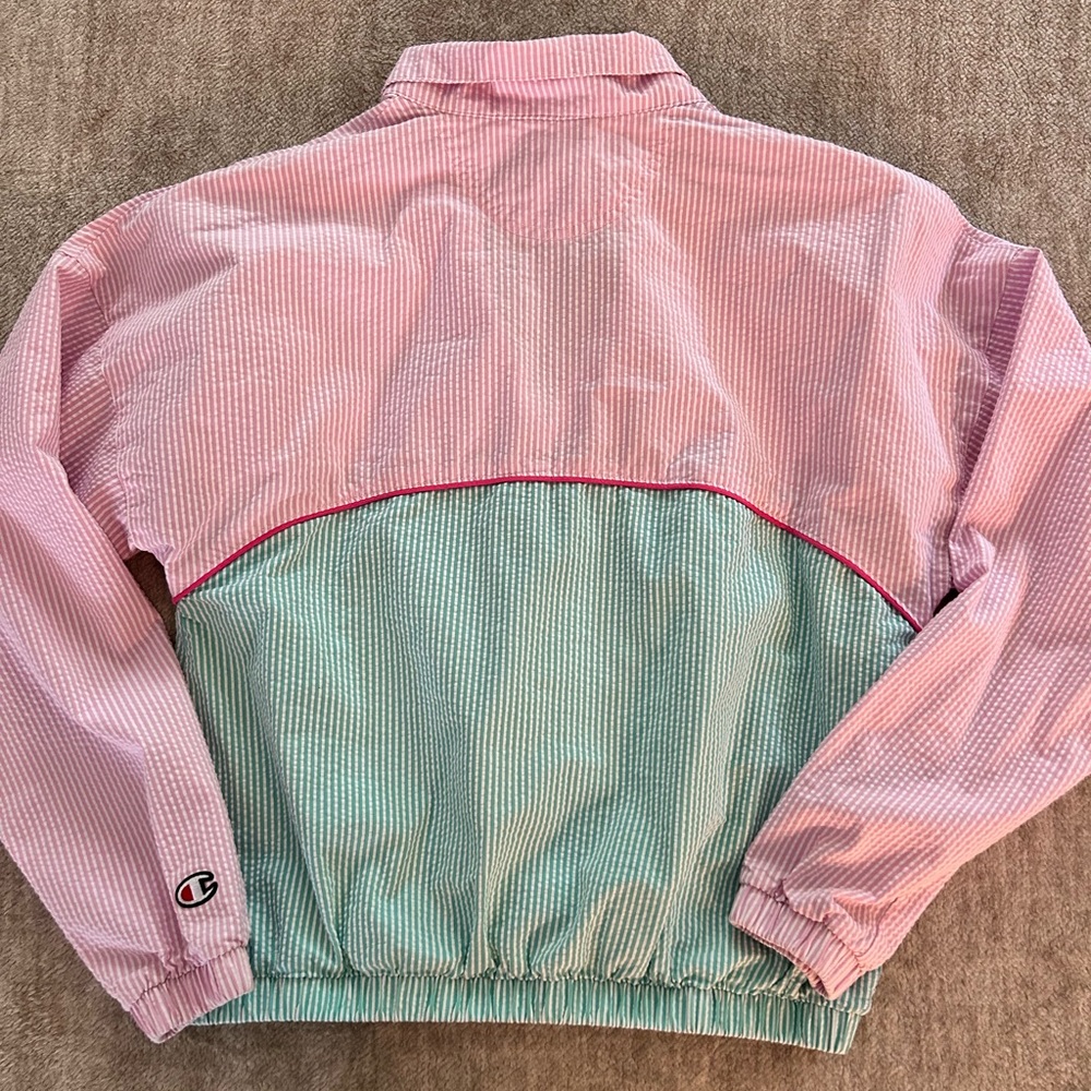 Champion Women’s Seersucker Popover Quarter Zip Jacket - Small - Picture 4 of 5